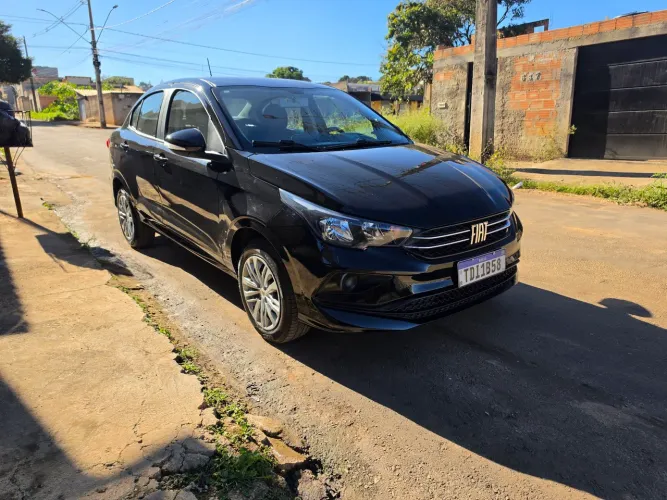 Fiat Cronos Drive 1.3 8V Flex 2025