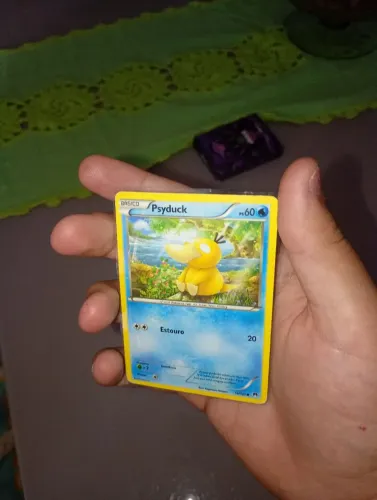 Psyduck novo de 2016 em ótimo estado para comprar agora