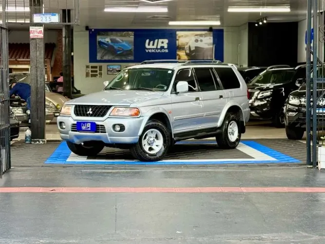 Mitsubishi Pajero Sport 3.0 4X4 V6 Mec./aut. 2004