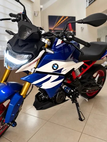? BMW G 310 R 2025/2025 ? APENAS 310 KM! ? OPORTUNIDADE! BMW G 310 R praticamente ZERO KM!
