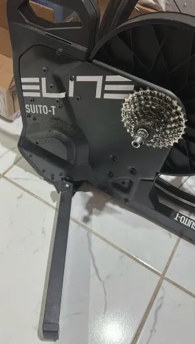 Rolo de Treino Elite Suito-T Interativo