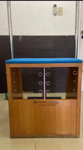 Equipamento de pilates Chair