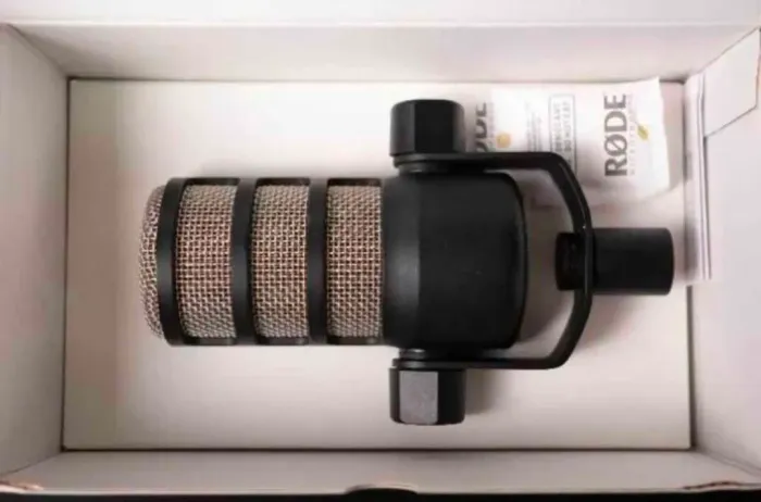 Microfone Rode Podmic em perfeito estado, praticamente Novo tenho NF