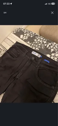 Calça jeans tamanho 42