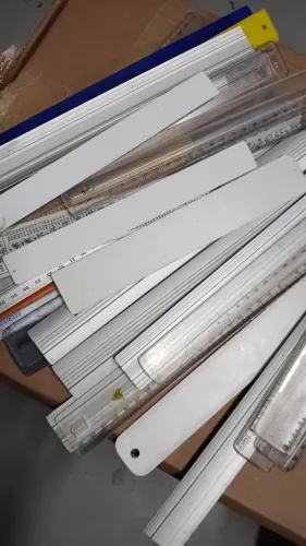 Réguas de escritório de alumínio e plástico 30cm-5,00 a 1,00 cada