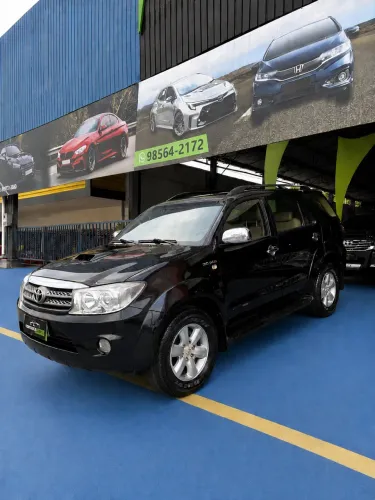 Toyota Hilux SW4 SRV D4-d 4X4 3.0 TDI Dies. AUT 2011