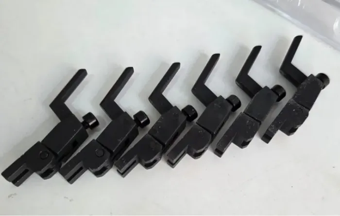 Kit 6 Saddles ( Carrinhos Pretos ) Ponte Floyd Rose Preta ( Original - Pro )