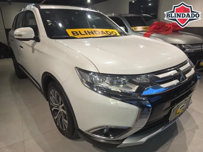 Mitsubishi Outlander 2.2 165cv Diesel Aut. 2016