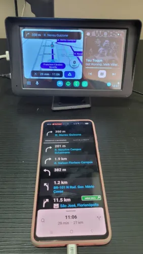 Tela Multimídia Portátil Touch 360° Para-brisa C-play A-auto - não acompanha o celular