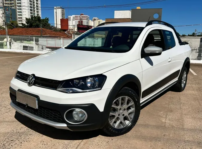 Volkswagen Saveiro Cross 1.6 T.flex 16V CD 2015