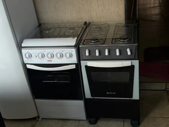 Fogao (4 bocas) 330,00 cada