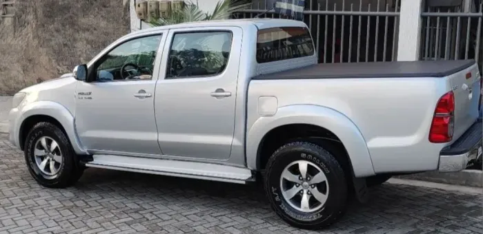 Toyota Hilux CD 4X4 2.8 Diesel Mec. 2022