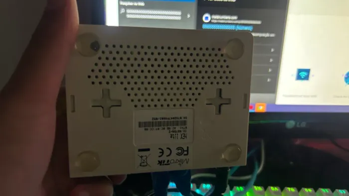 Mikrotik RB750r2