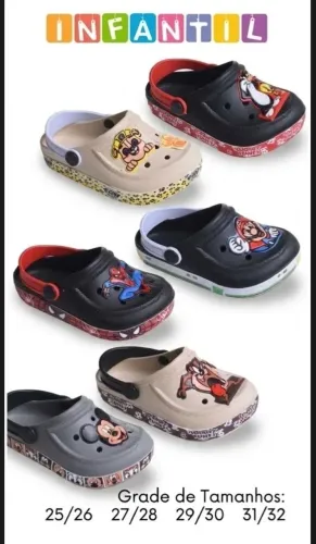 Babuche Crocs infantil masculino e feminino.