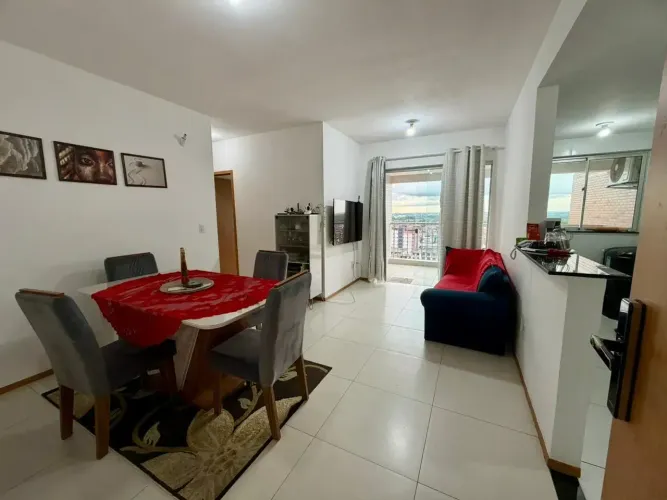 Vendo Apto no Cond. Piazza Toscana, c/ 2 quartos, sendo 1 suíte, sala conjugada, cozinha e