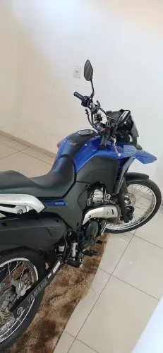 XTZ LANDER 2025 "novíssima"