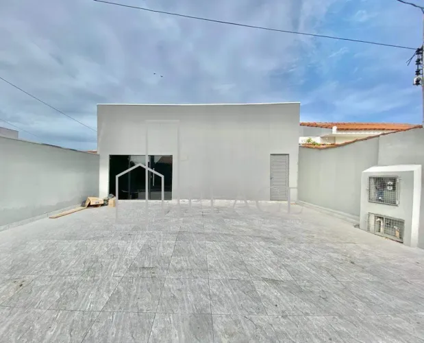 Salão Comercial para Alugar em Marília/SP (Jardim Maria Izabel)  200m², 3 Banheiros e 3 Va