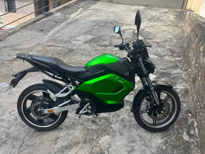 Moto Shineray SHE3000