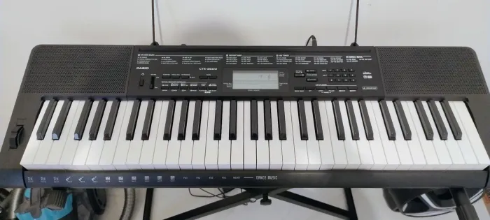 TECLADO CASIO CTK3500 SEMI-NOVO, Acompanha tripé, Pedal de Sustain Smart e Capa DIBAGS...