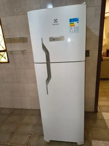 Geladeira Electrolux 280 l