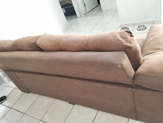 Sofá dois lugares
