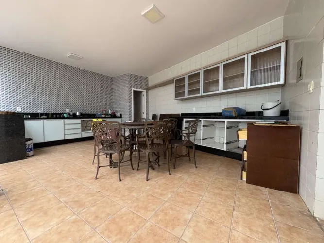 Aluguel - CASA COMERCIAL - SANTA LUCIA Belo Horizonte MG