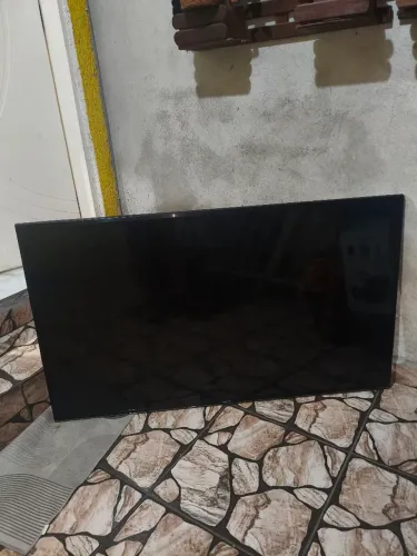 Tv Samsung smart 55 modelo UN55MU6100GXZD, reaproveitamento de peças