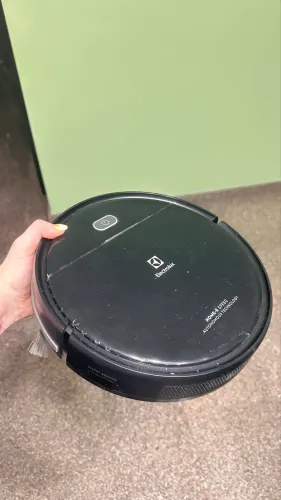 robo aspirador electrolux erb10