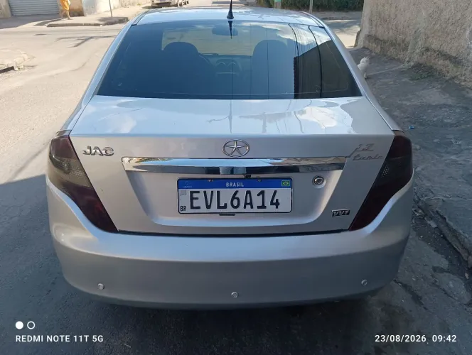 JAC J3 Turin Sedan 1.4 16V 4P Mec. 2012