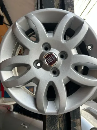 Rodas aro 14 originais Fiat