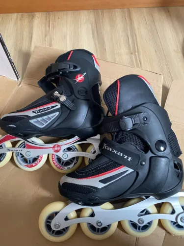 PatinsTraxart Inline Fitness JET Preto e Vermelho + BRINDE  mochila e kit de proteção