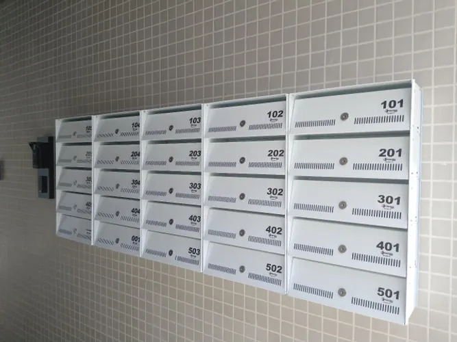 Alugo apartamentos de 02 e 03 Qts. no Bessa com plantas Diferentes