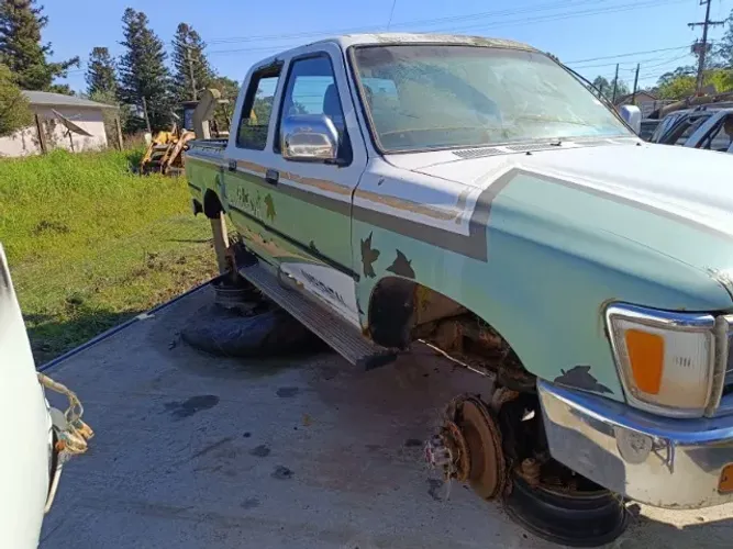 Cabine Toyota Hilux SR5 1996 ate 2004 Lataria Teto Cabine Dupla