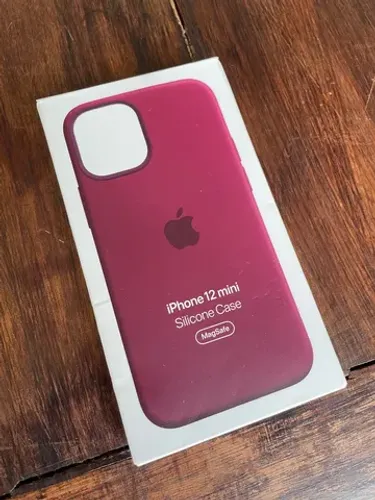 Capa de Silicone com MagSafe para iPhone 12 mini Ameixa Original Apple
