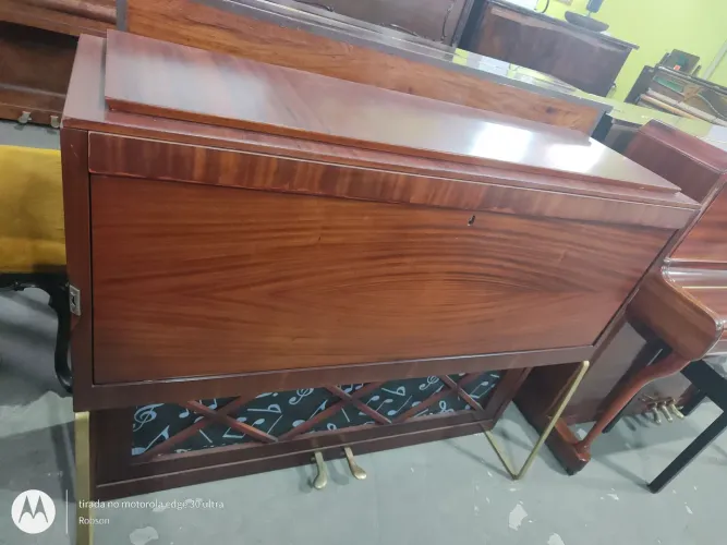 Piano Transformers ,made in Bélgica