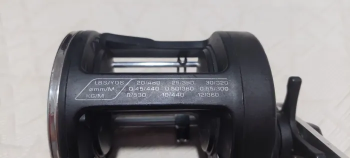 Carretilha de pesca Okuma