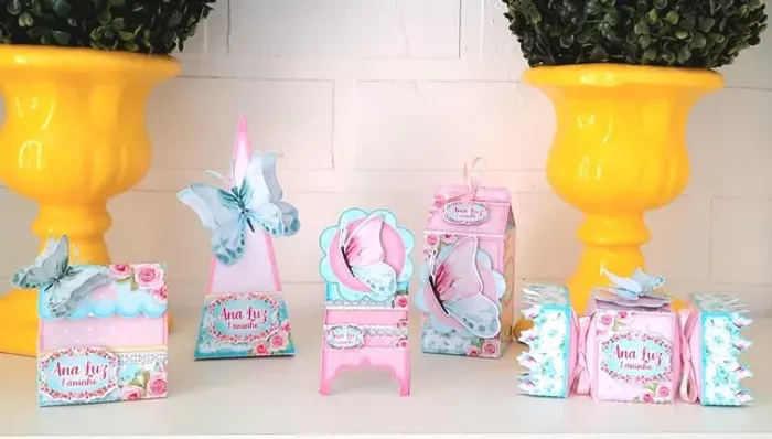 Kit de caixinhas personalizadas Tema Jardim de borboletas