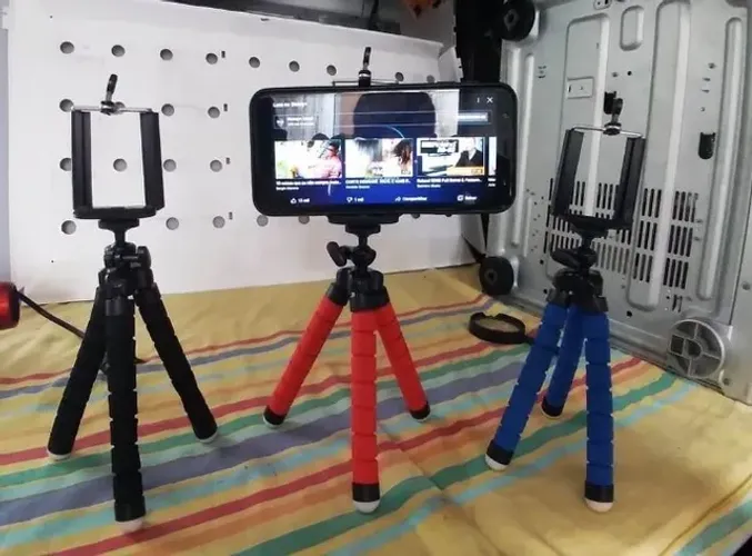 Mini Tripé Universal Flexível Suporte Celular Câmera Regulável Polvo Apoio Mesa