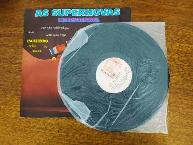 Disco De Vinil As Supernovas