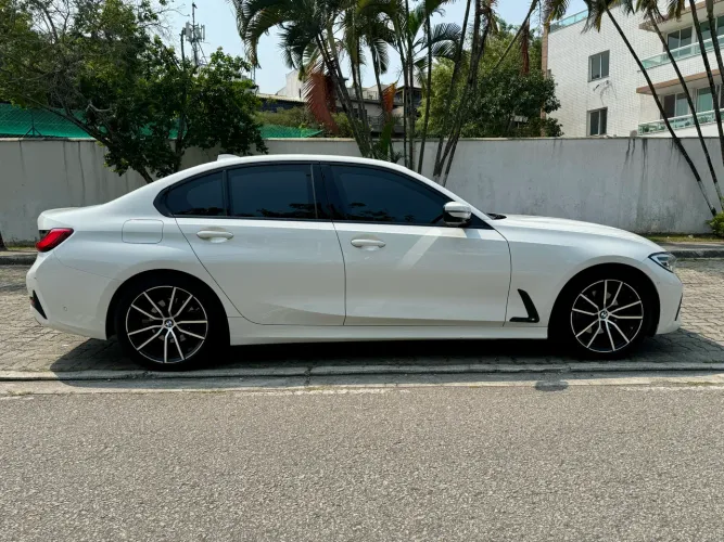 BMW 320I A 2.0 Turbo/activeflex 16V 184cv 4P 2021