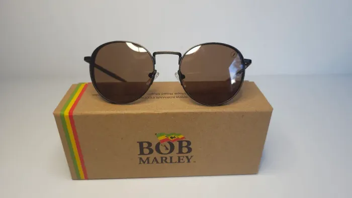 Óculos de sol chilli beans vintage coleção Bob Marley