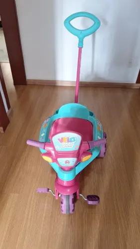 Triciclo Passeio e pedal VeloBaby Bandeirante Rosa