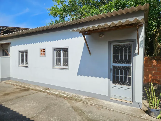 ALUGO EM GUARATIBA - PRAIA DA BRISA - CASA GEMINADA DE VILA - PRONTA PARA MORAR 
