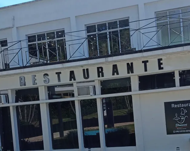 Letreiro RESTAURANTE em ACM Caixa alta