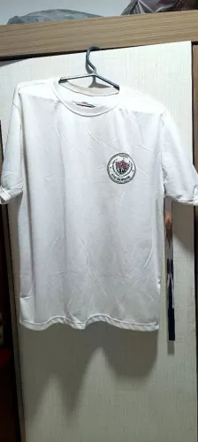 Camisa torcida 
