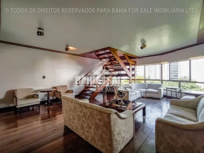 Cobertura Triplex no Horto Florestal: 4 Quartos, 7 Vagas e 512m² de Puro Espaço e Exclusiv