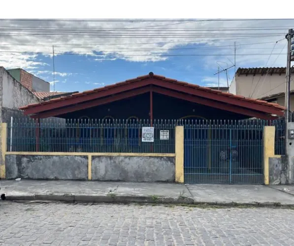 Casa 10x27 2/4 na Conceição I 160mil