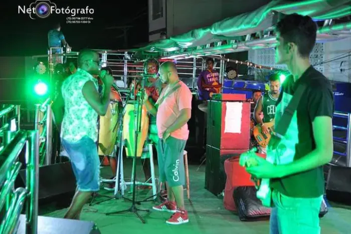 AGITUBAHIA fazendo a alegria do seu Carnaval