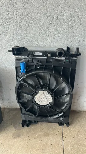 Kit Conjunto Radiador Completo Fiat Argo Cronos 2018 A 2025