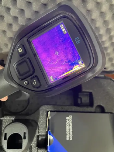 Câmera Termografica FLIR E8 xt com Wi-Fi